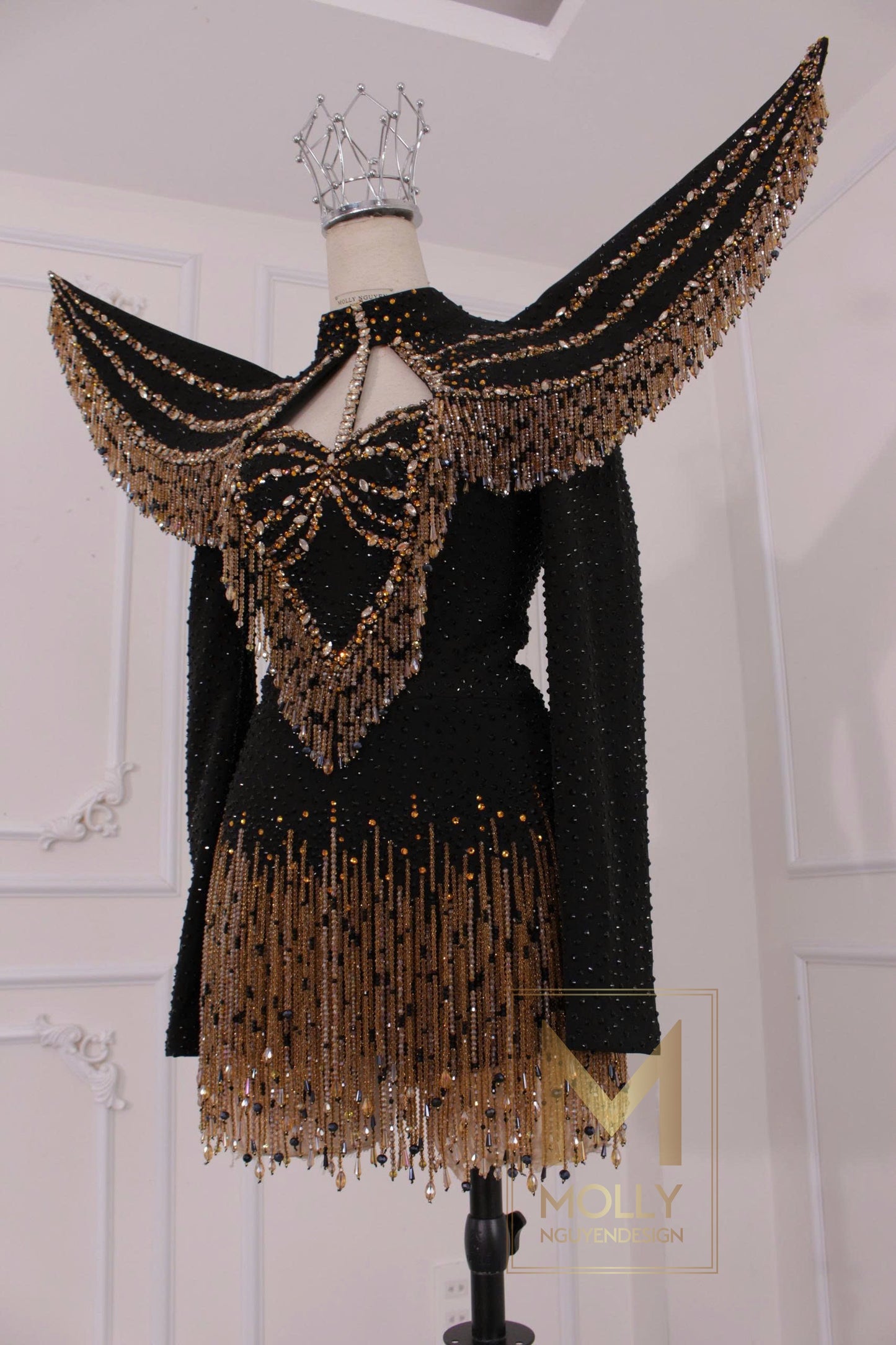 Fashion Wear Costume Structure Shoulder