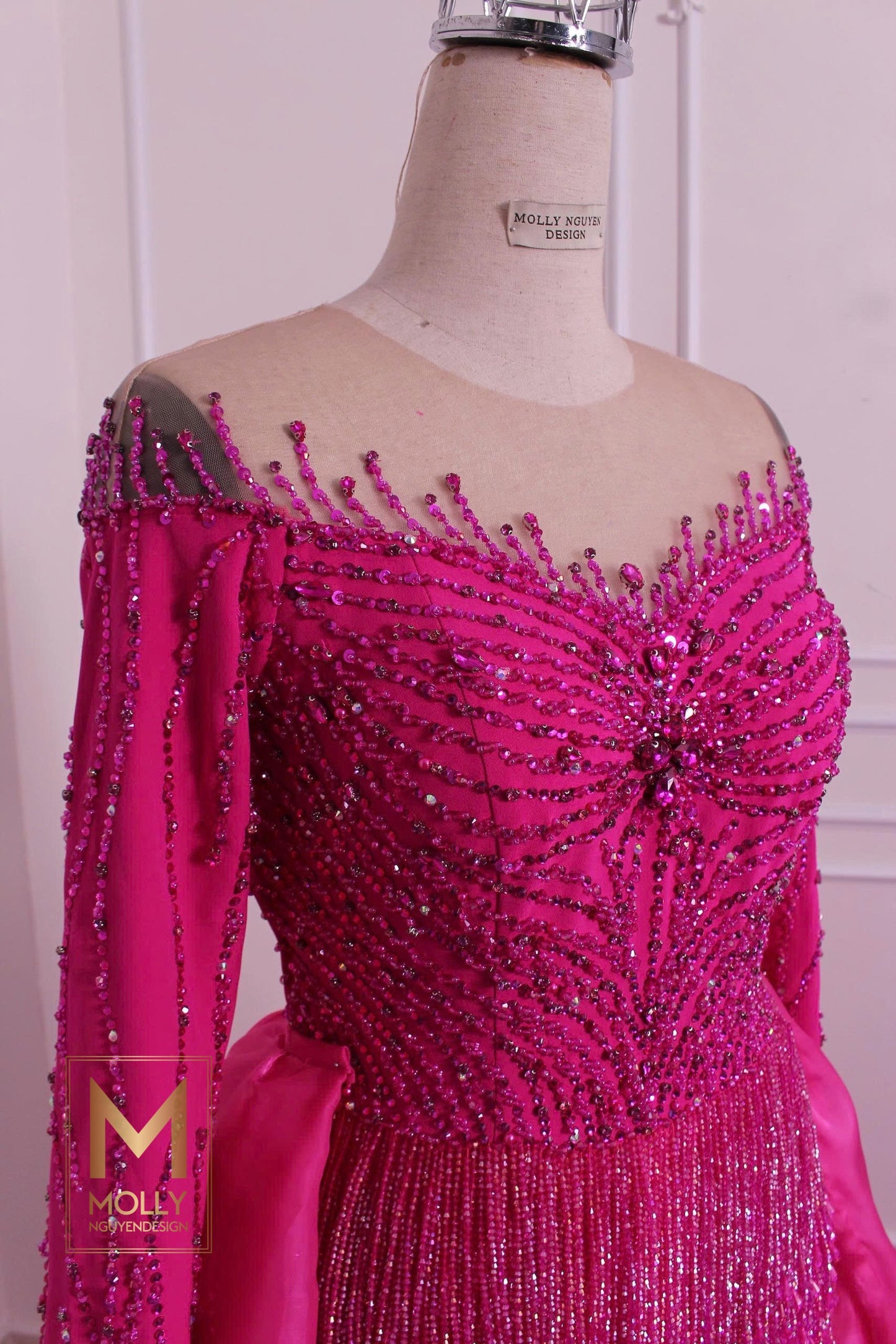 Fashion Wear With Overskirt