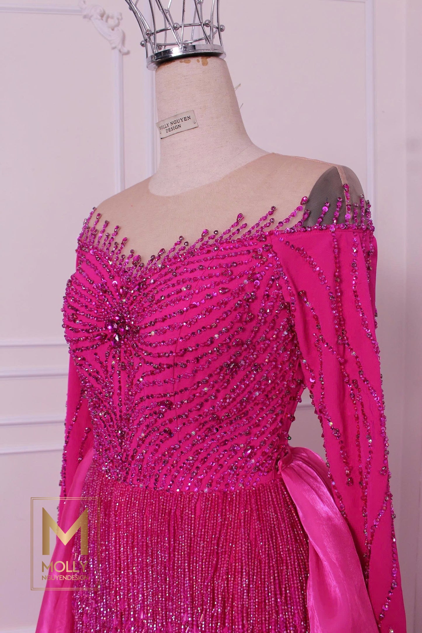 Fashion Wear With Overskirt
